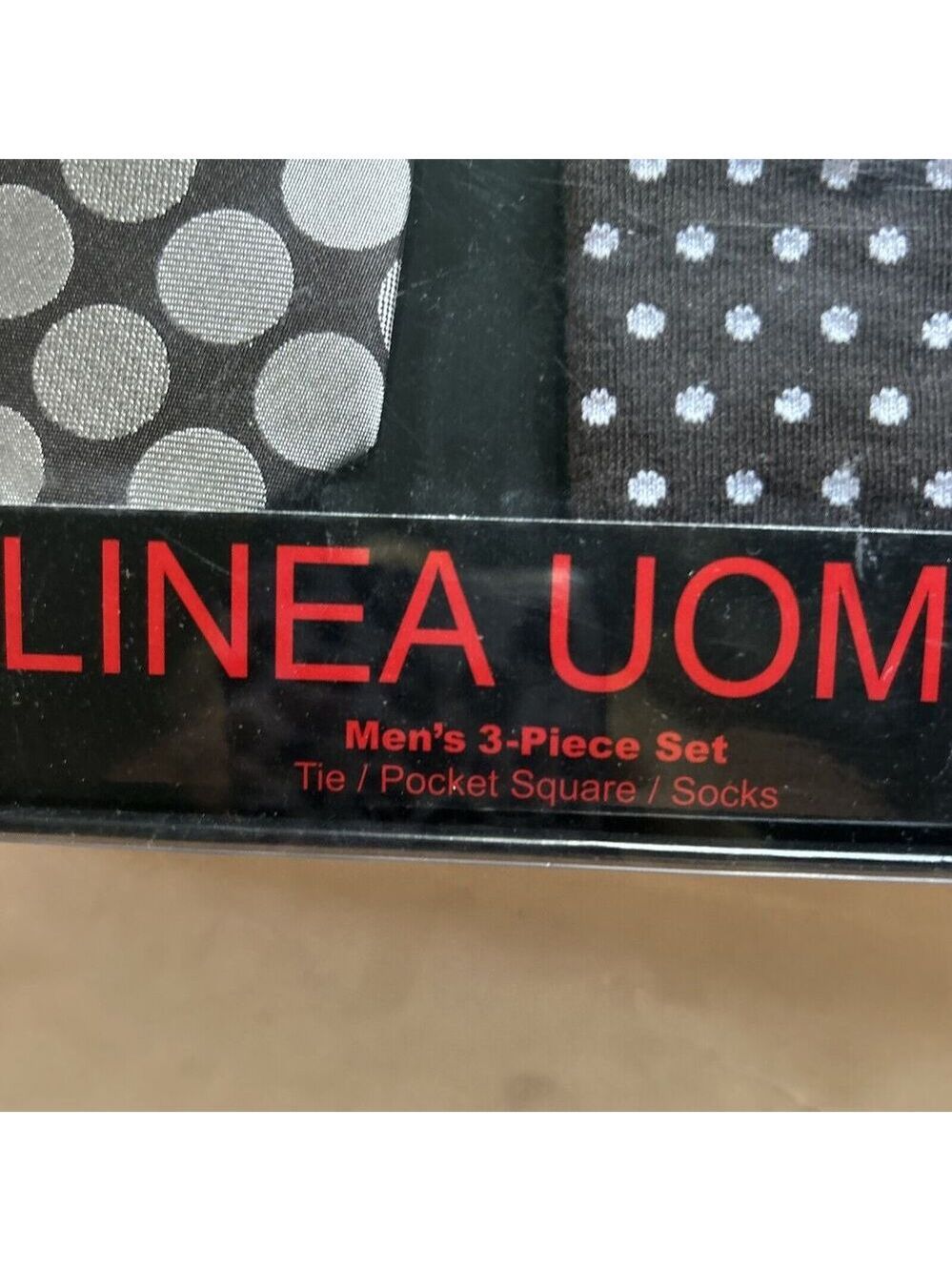 Lina Uomo Men’s 3 Piece Set Tie Pocket Square Socks